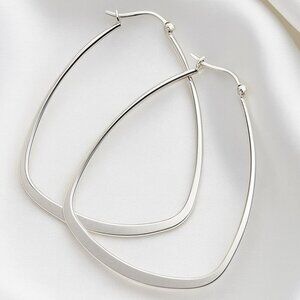 Minimalist Silver Geometric Hoop Earrings Lightweight Women's Fashion Jewelry